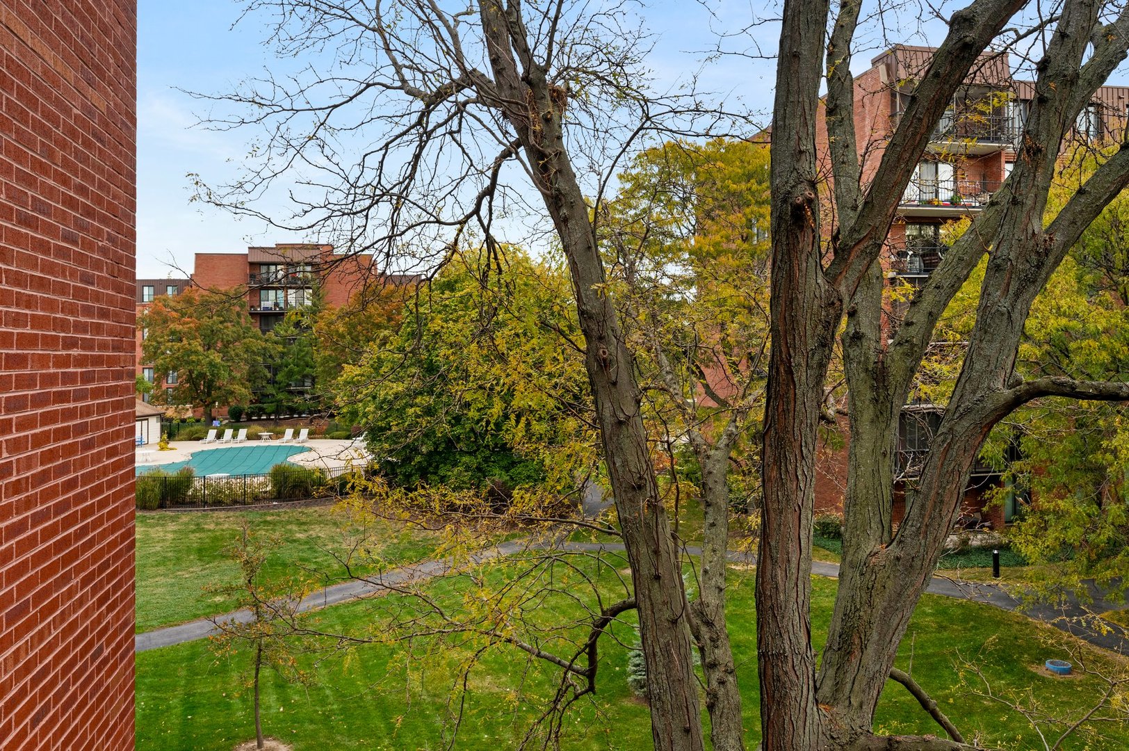 127 Acacia Circle #304, Indian Head Park, IL 60525