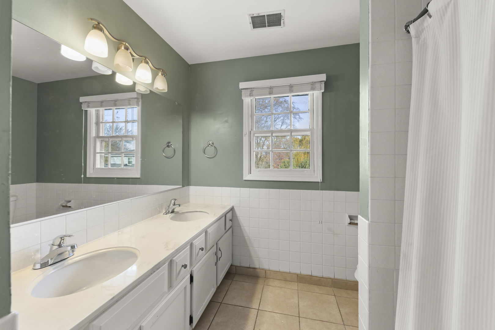 1315 JANE Avenue, Naperville, IL 60540