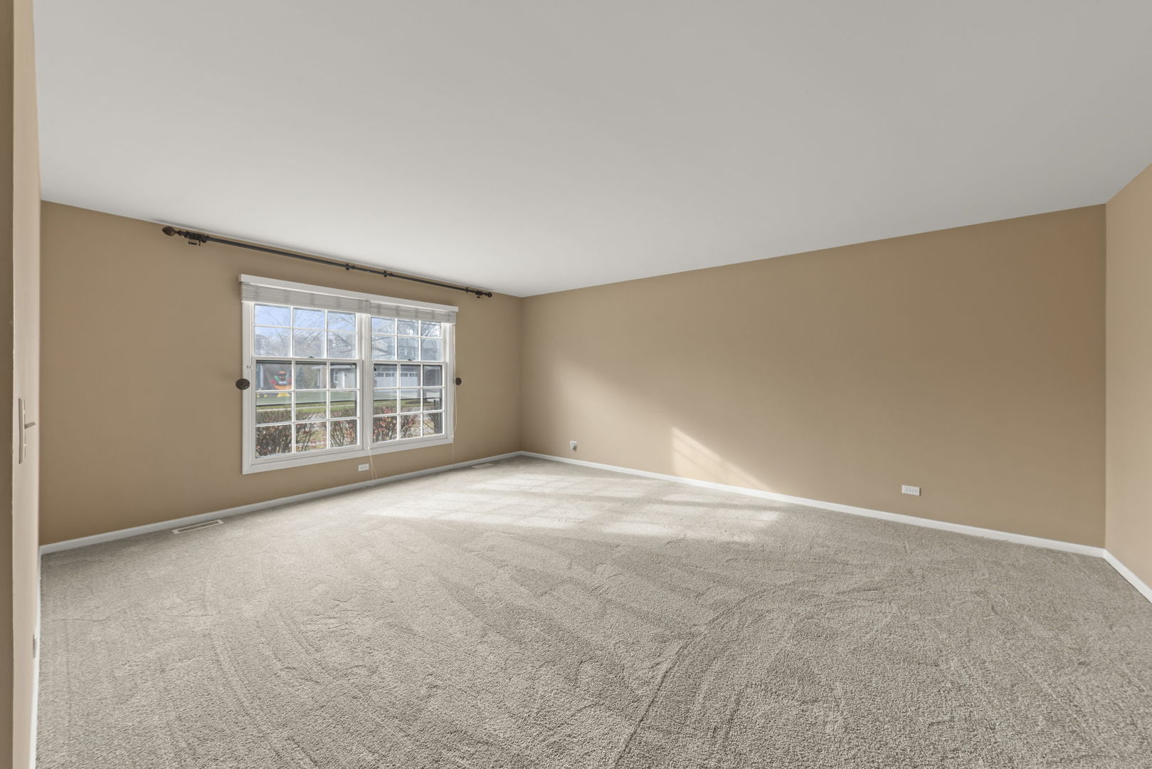 1315 JANE Avenue, Naperville, IL 60540