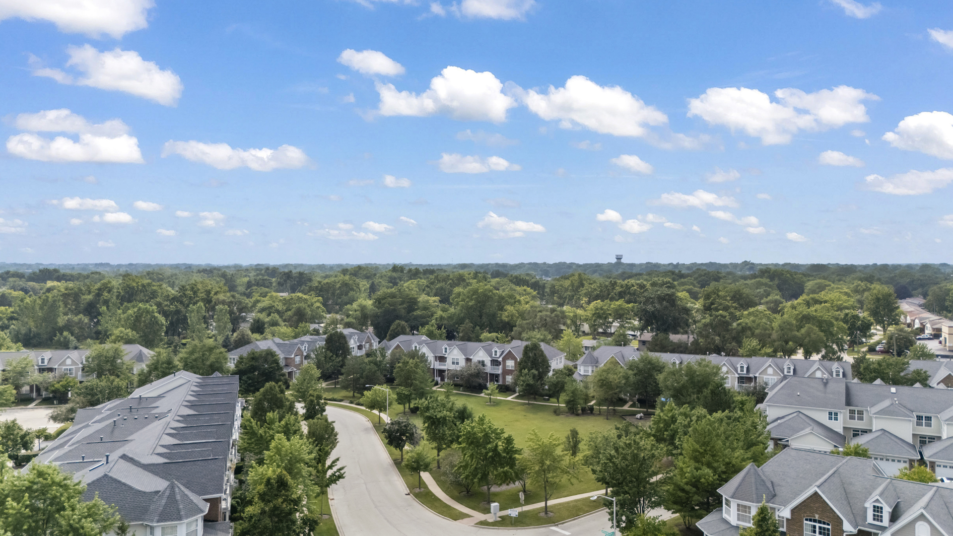 1882 Keystone Place #1882, Schaumburg, IL 60193