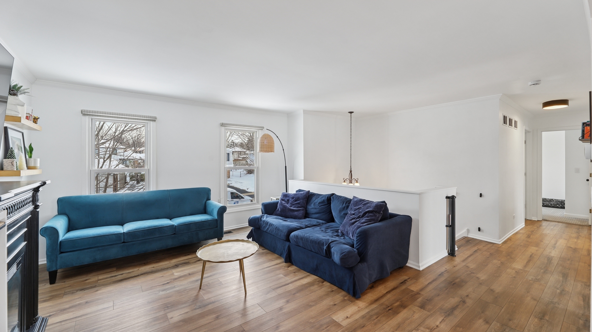 595 Stafford Drive, Roselle, IL 60172