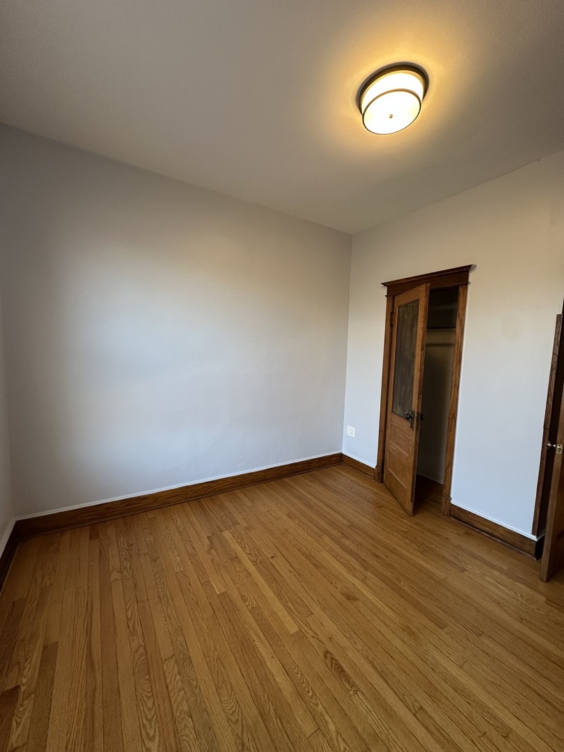 1949 W Grace Street #2E, Chicago, IL 60613