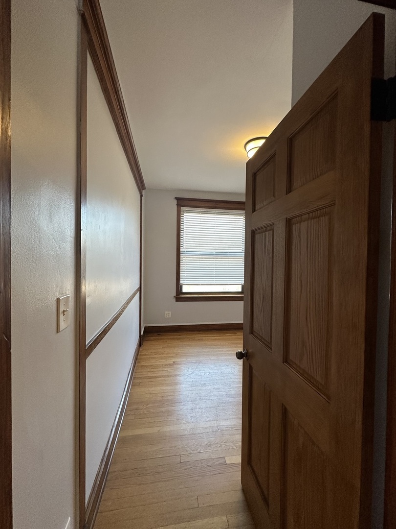 1949 W Grace Street #2E, Chicago, IL 60613