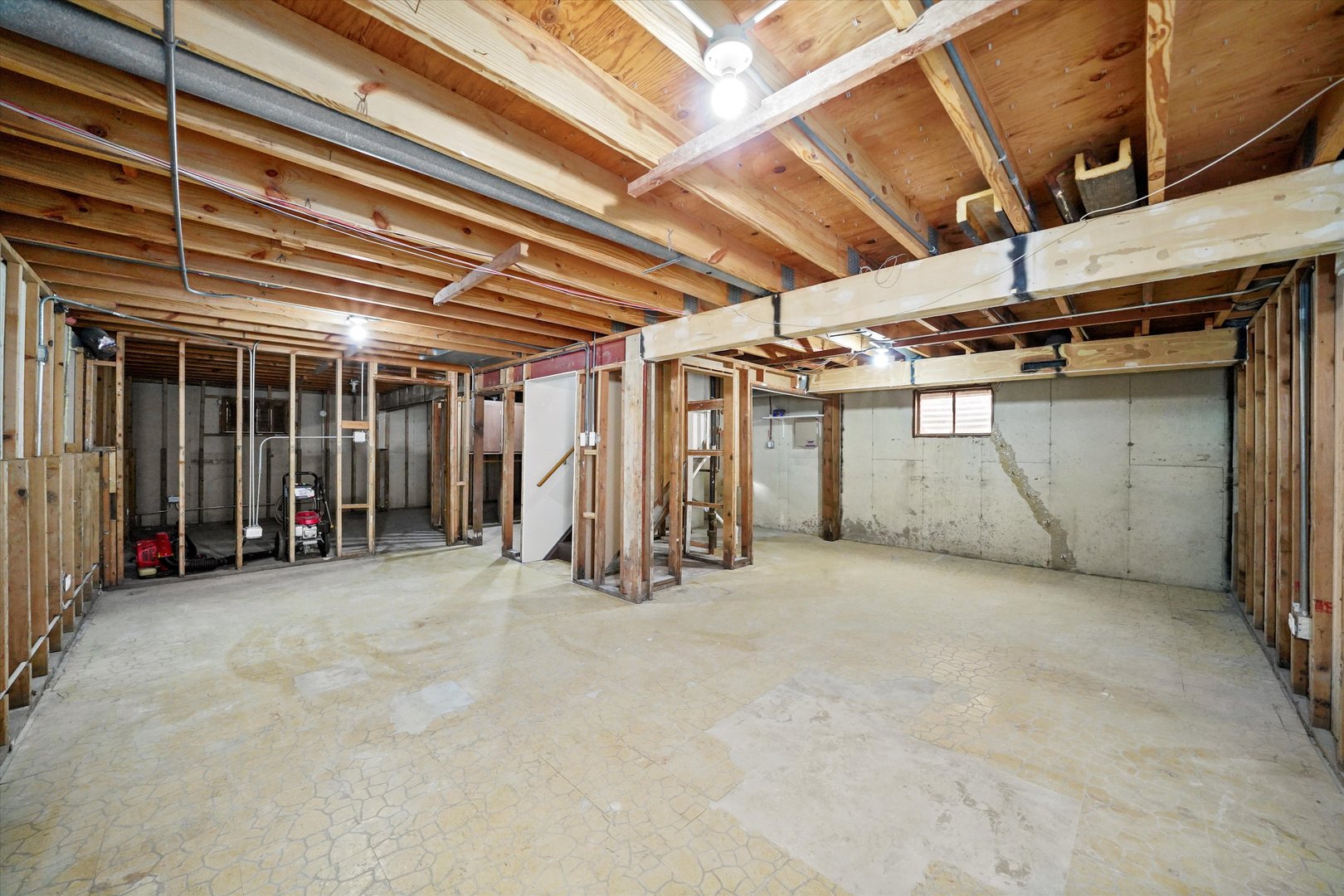 228 Kosan Circle, Streamwood, IL 60107