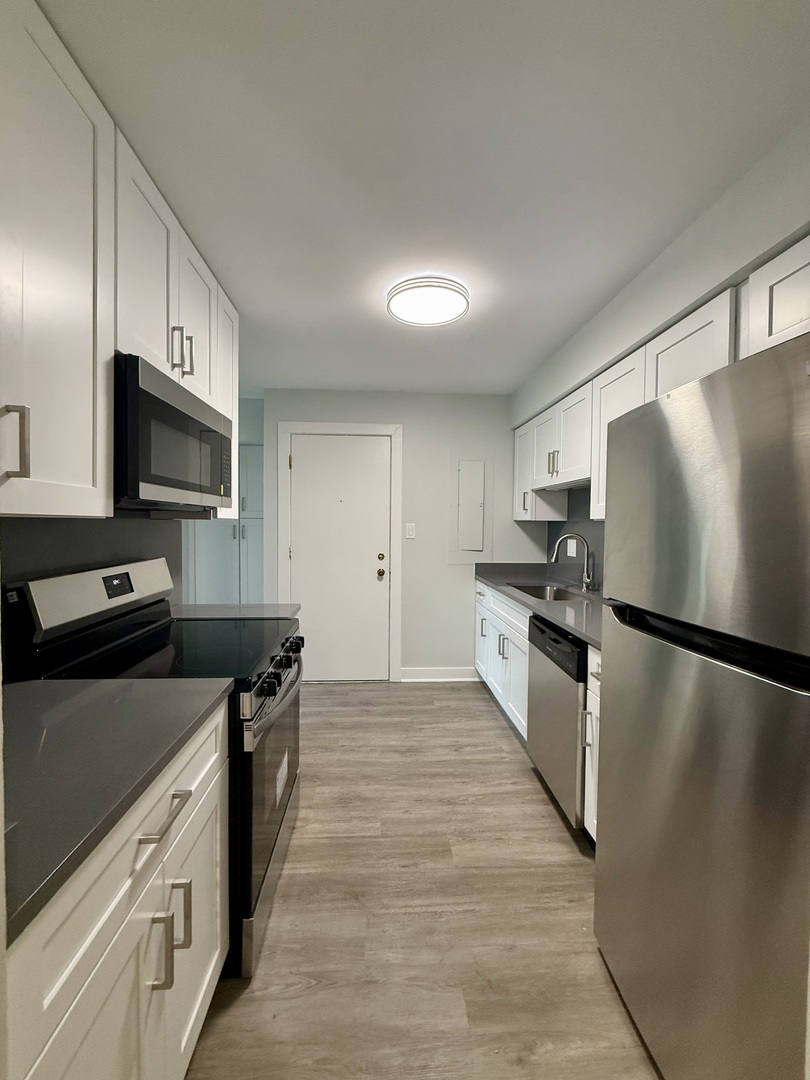 1173 S Forums Court #1D, Wheeling, IL 60090