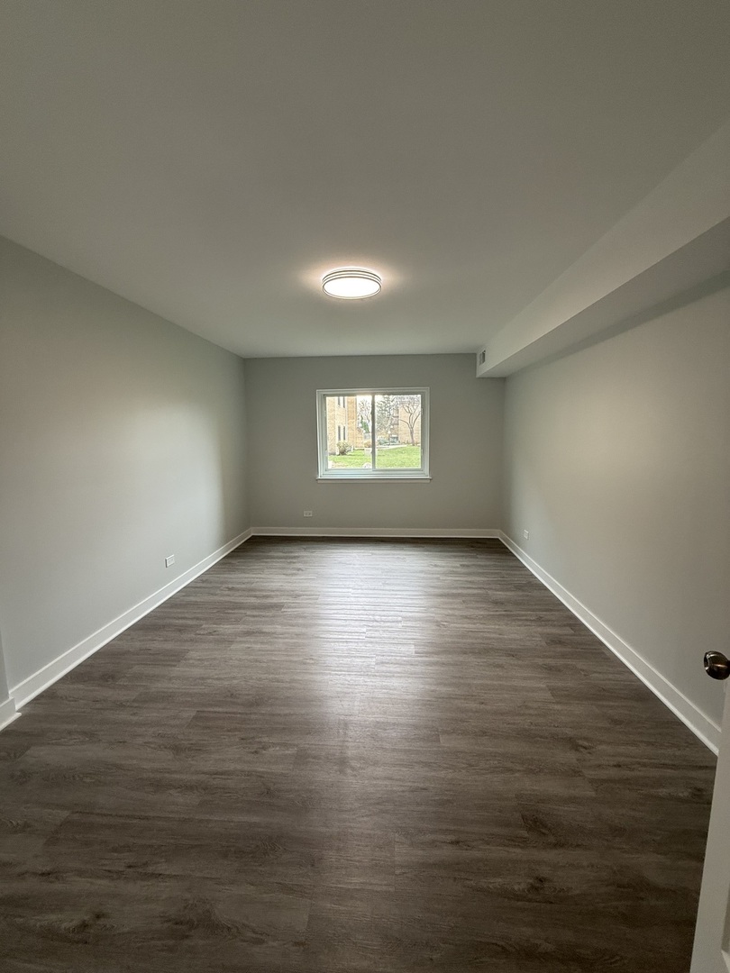 1173 S Forums Court #1D, Wheeling, IL 60090