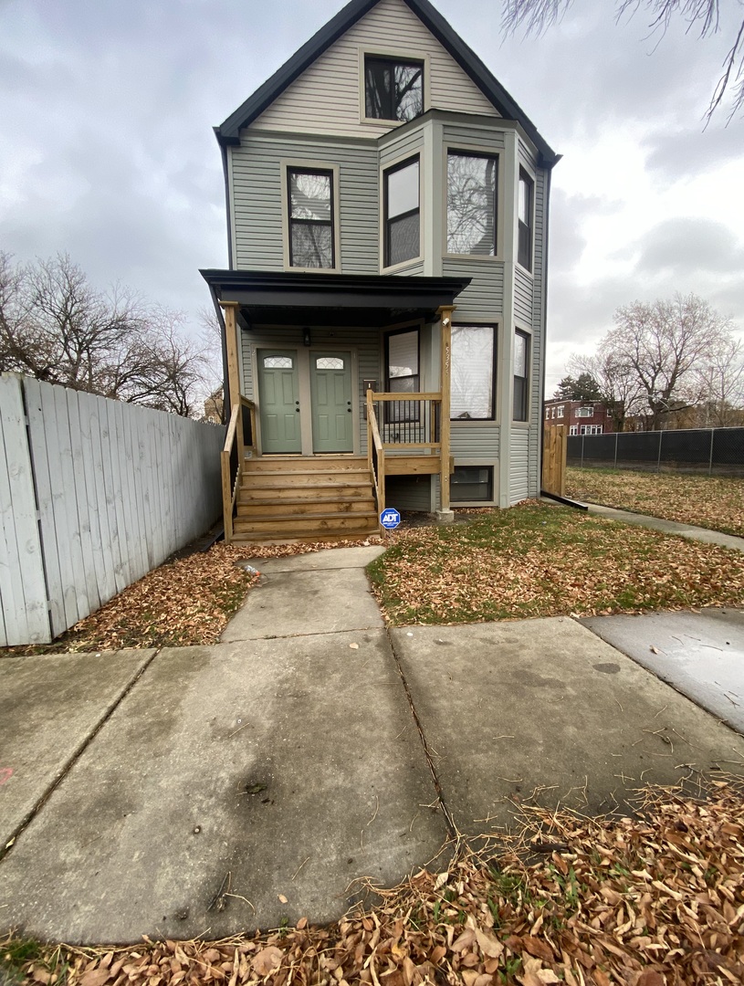 5355 S Wood Street #2, Chicago, IL 60609