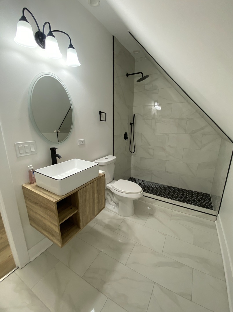 5355 S Wood Street #2, Chicago, IL 60609