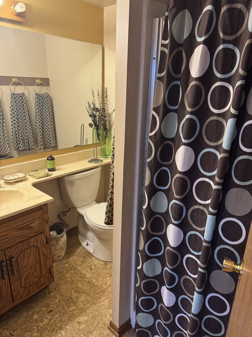 5728 Woodgate Drive, Matteson, IL 60443