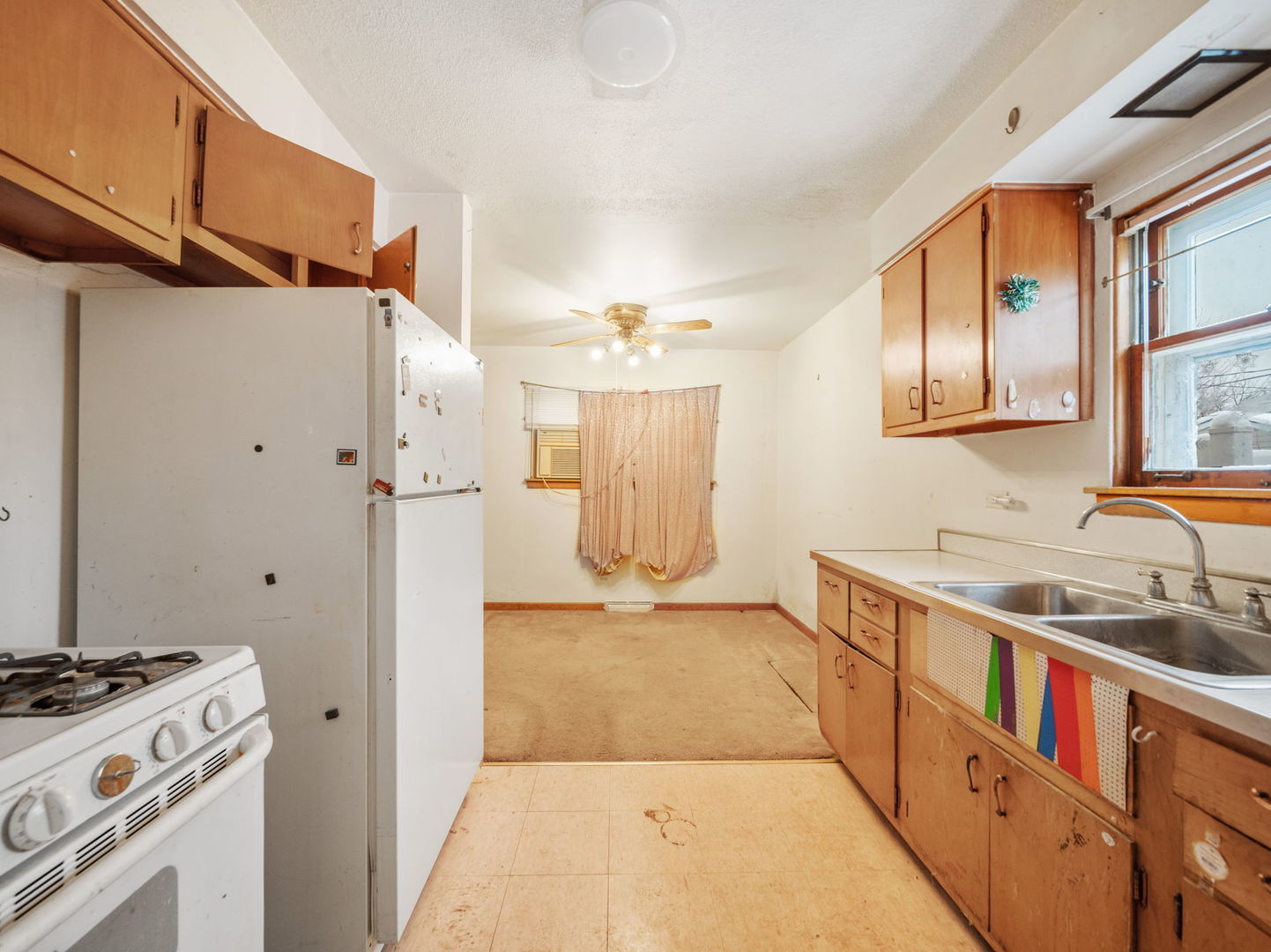 8651 44th Street, Lyons, IL 60534