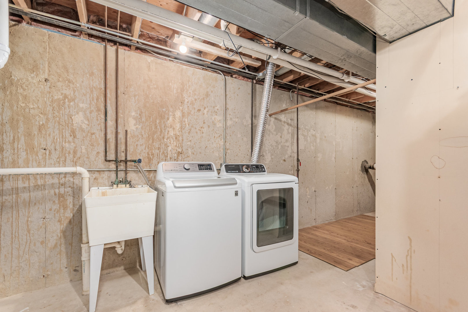 16517 SPANGLER Road, Plainfield, IL 60586