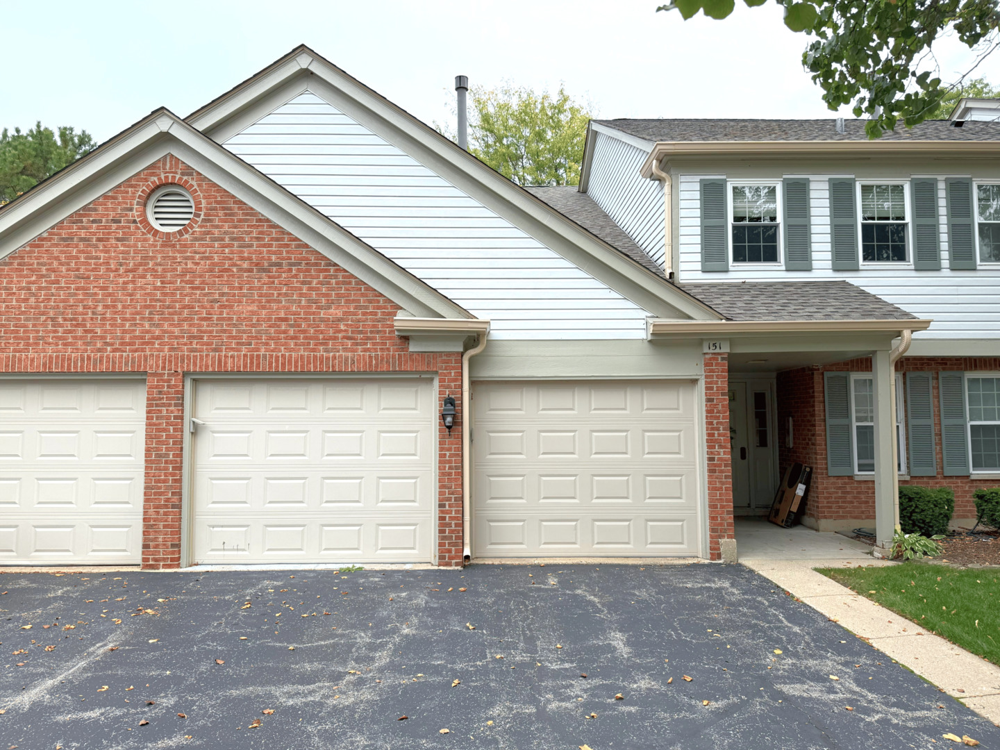 151 Brookston Drive #A2, Schaumburg, IL 60193