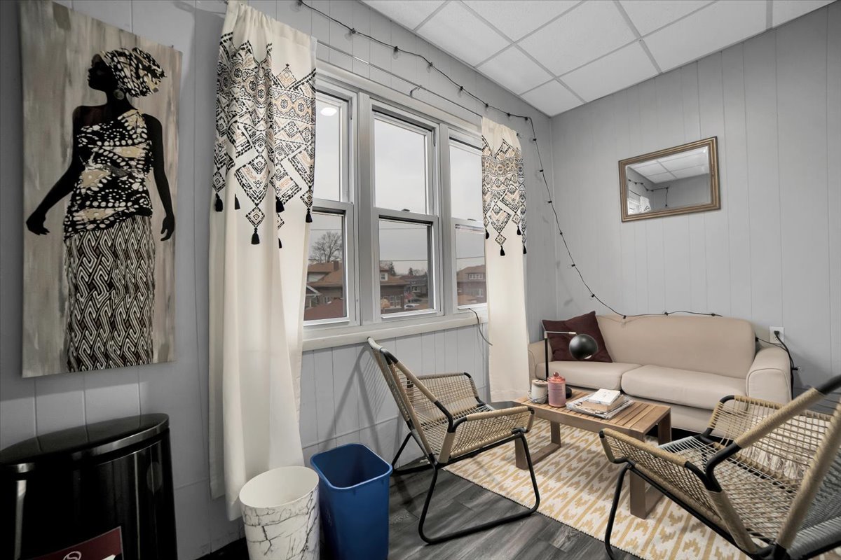 2108 Highland Avenue, Berwyn, IL 60402