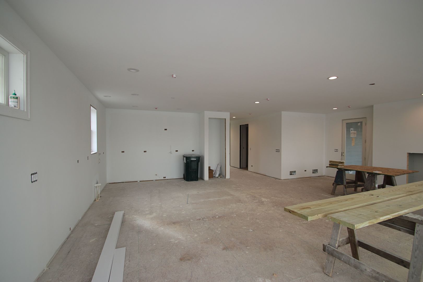 40609 N North Newport Drive, Antioch, IL 60002