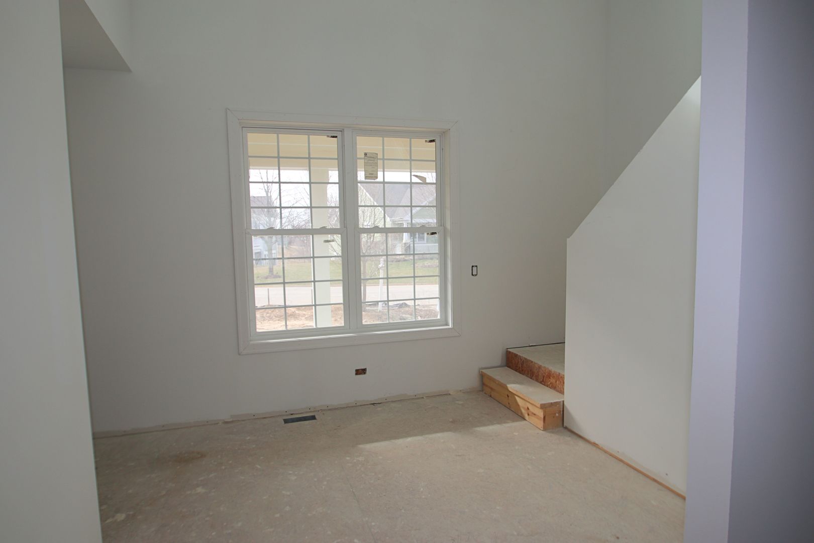 40609 N North Newport Drive, Antioch, IL 60002