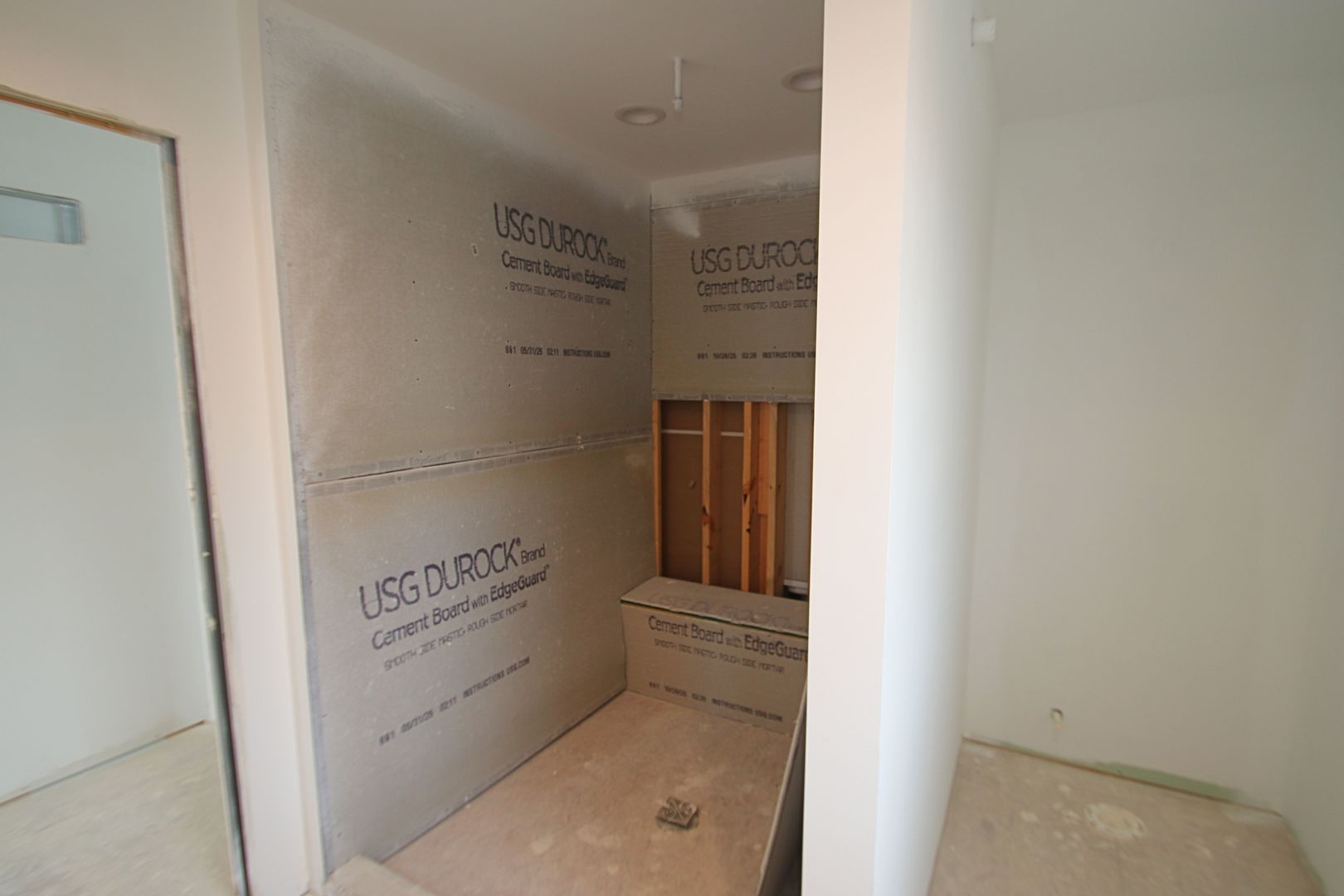 40609 N North Newport Drive, Antioch, IL 60002