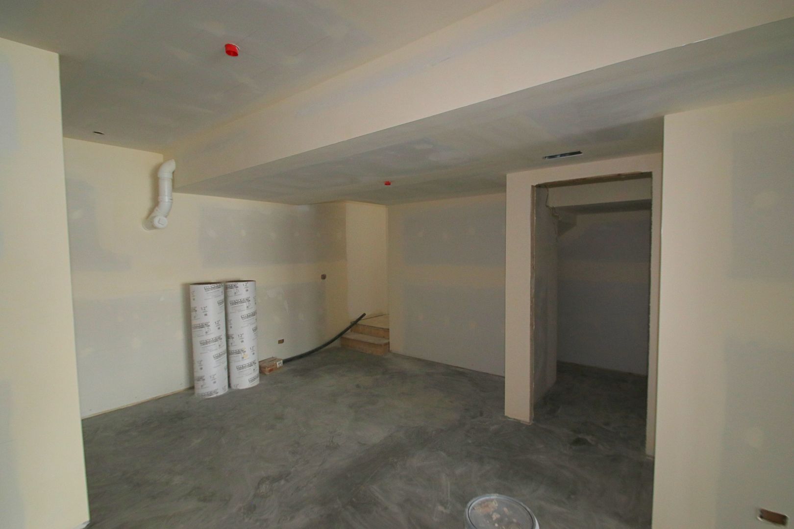 40609 N North Newport Drive, Antioch, IL 60002