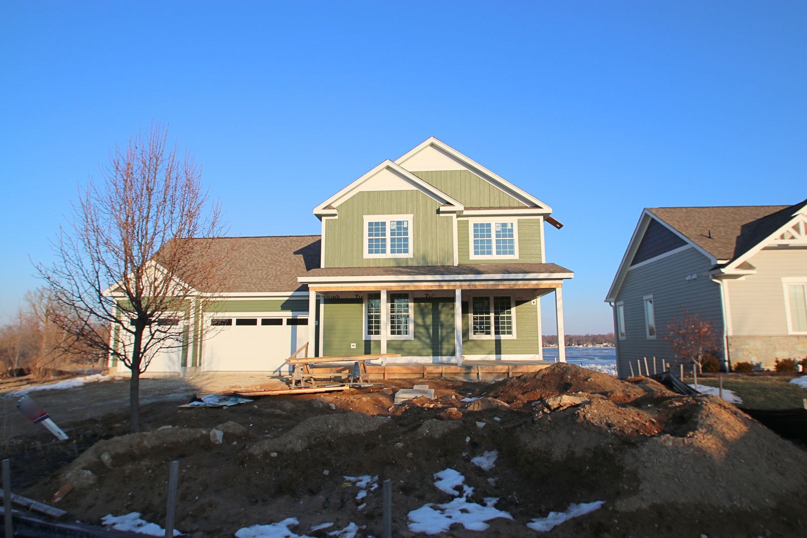 40609 N North Newport Drive, Antioch, IL 60002