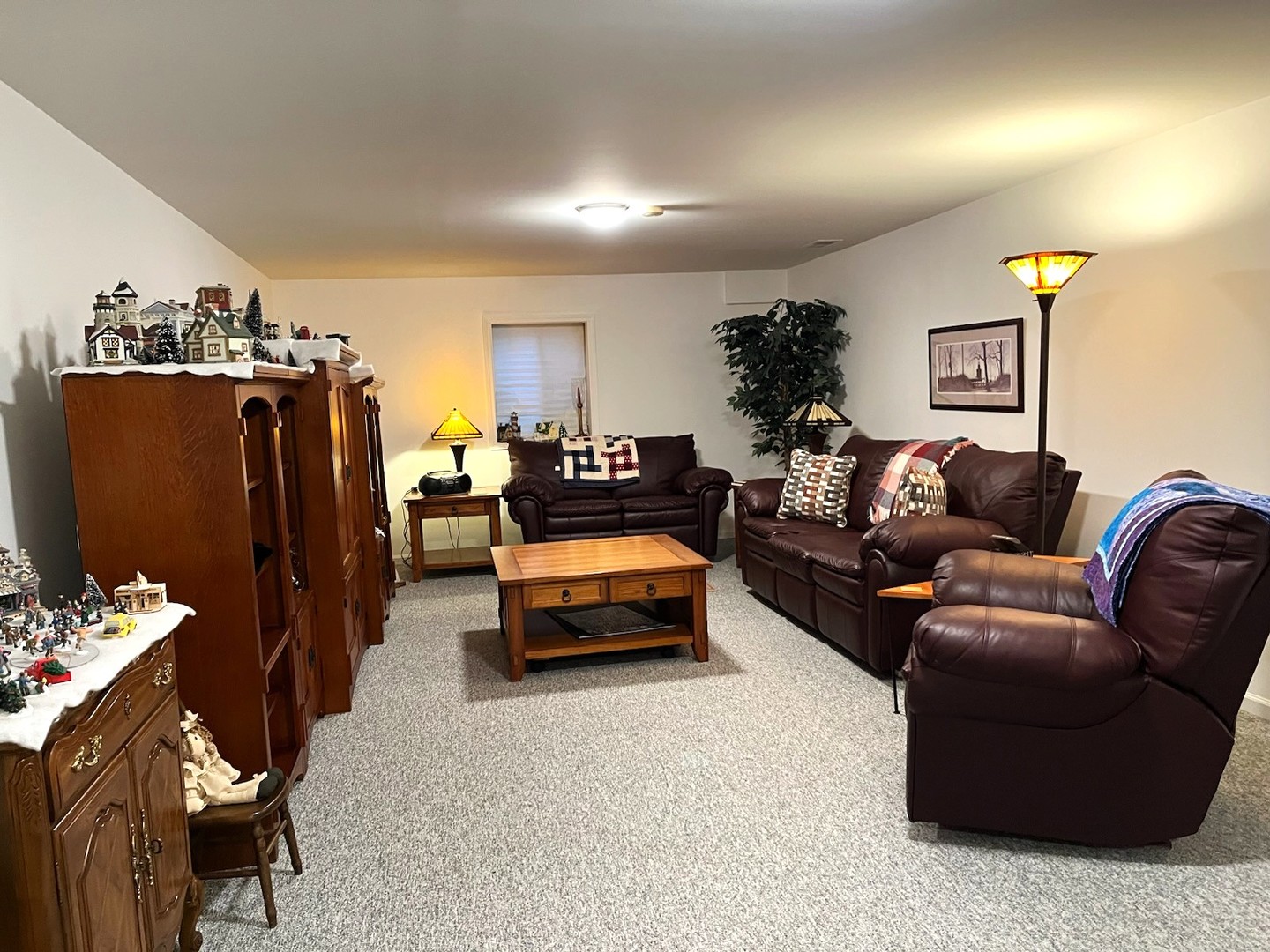 11022 Deblin Lane, Oak Lawn, IL 60453