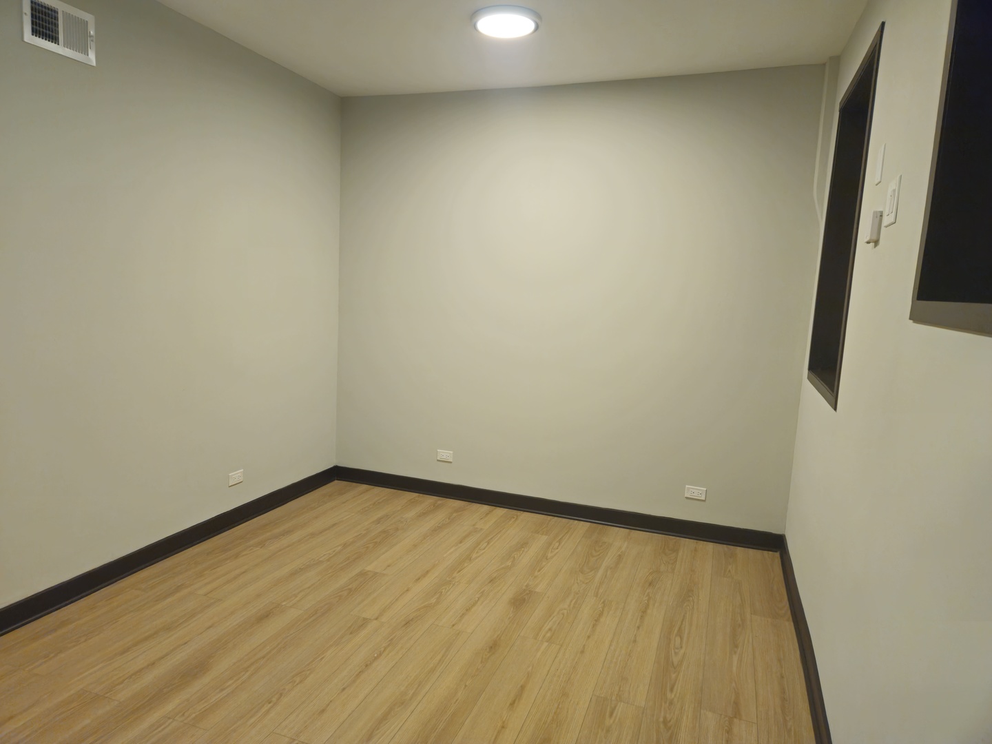 1819 W Evergreen Avenue #1, Chicago, IL 60622