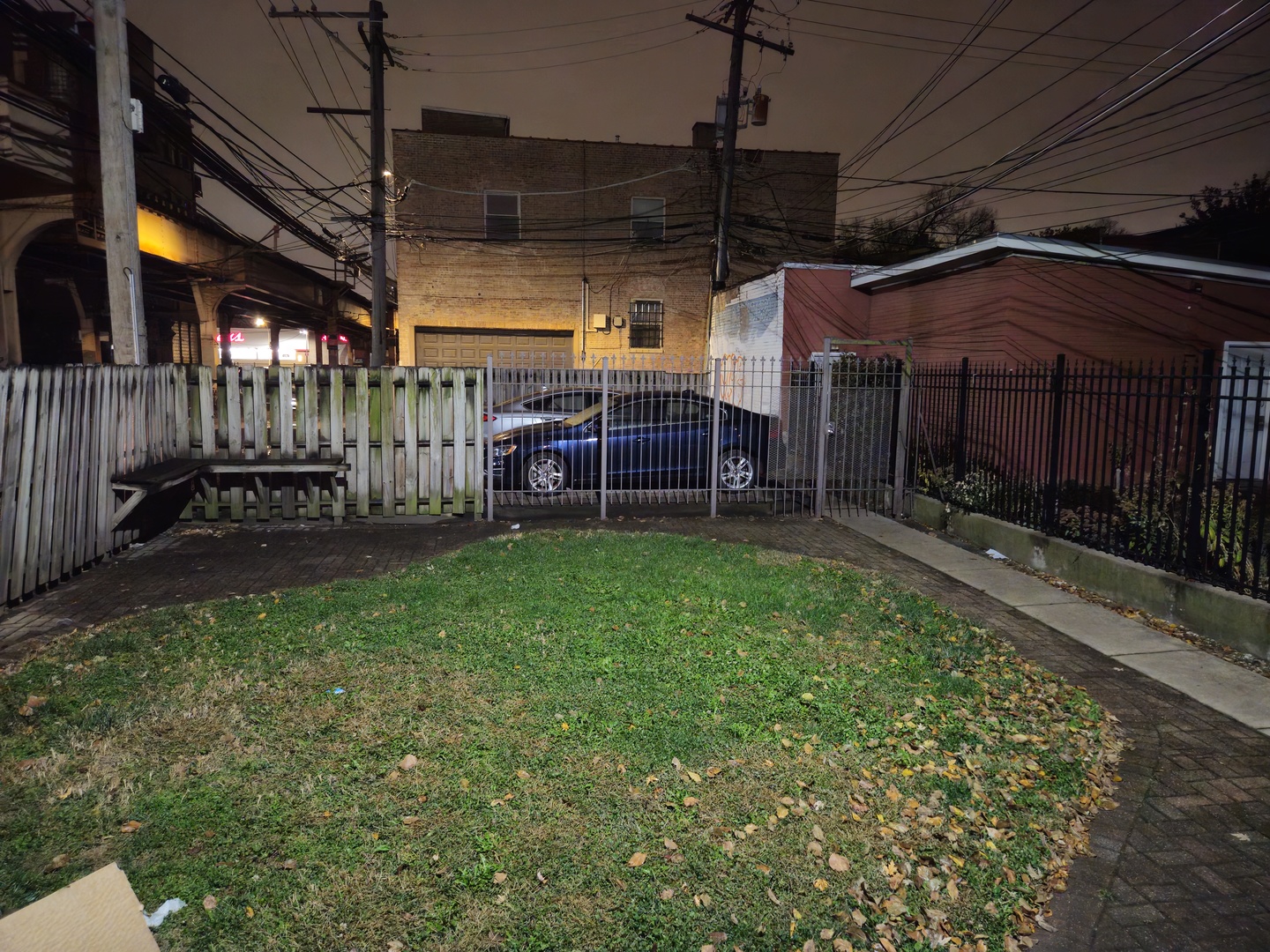 1819 W Evergreen Avenue #1, Chicago, IL 60622