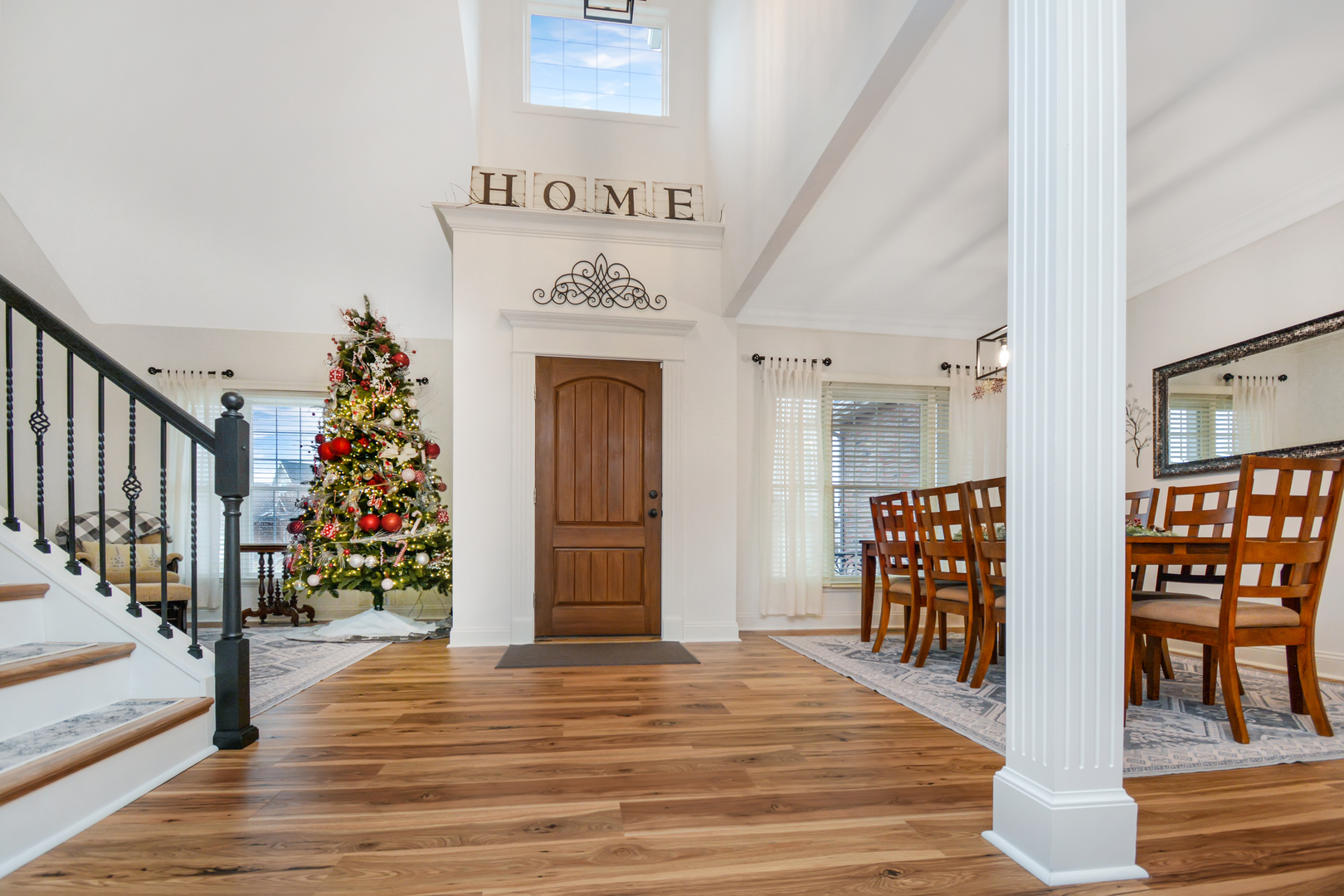 10 Deerfield Court, Bloomington, IL 61705