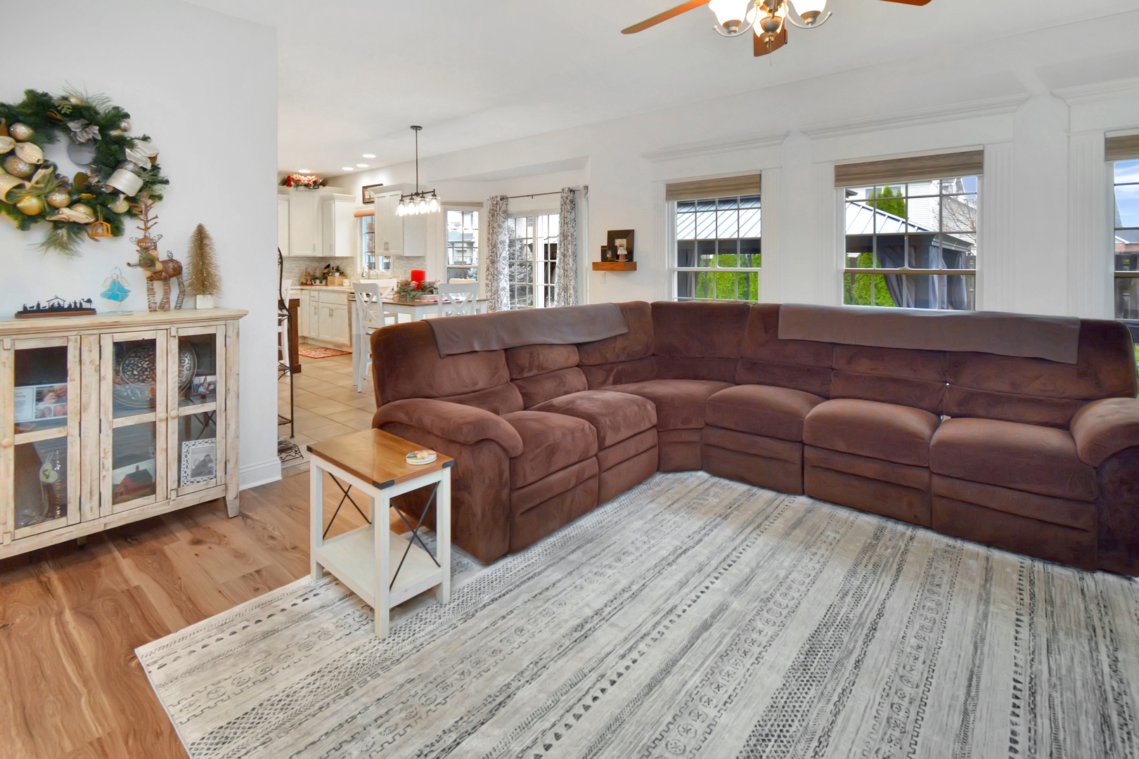 10 Deerfield Court, Bloomington, IL 61705