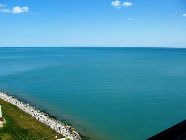 6301 N Sheridan Road #11N, Chicago, IL 60660