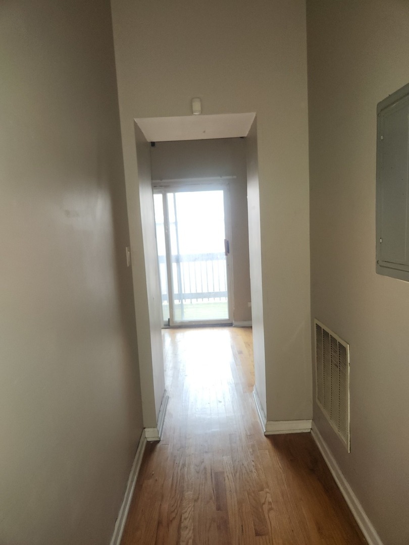 3342 W Crystal Street, Chicago, IL 60651