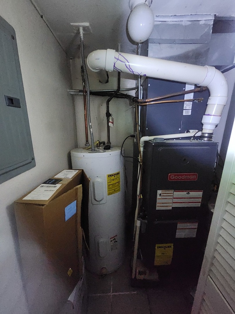 3342 W Crystal Street, Chicago, IL 60651