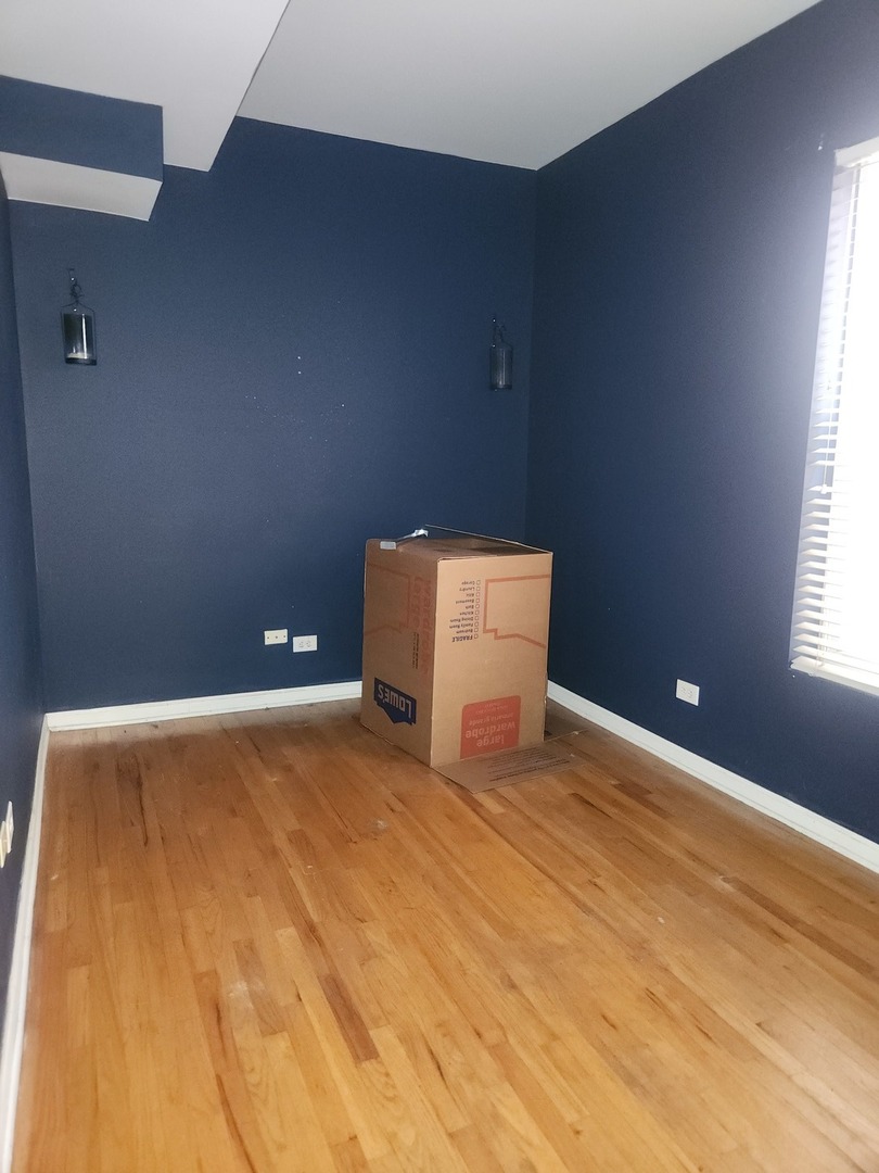 3342 W Crystal Street, Chicago, IL 60651