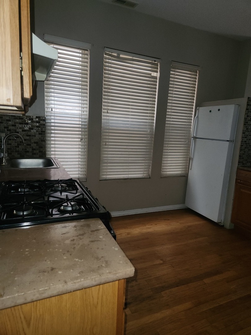 3342 W Crystal Street, Chicago, IL 60651