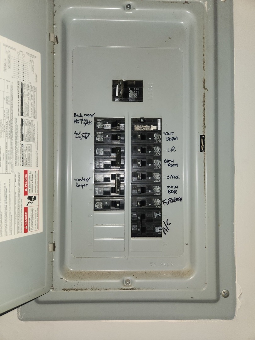 3342 W Crystal Street, Chicago, IL 60651