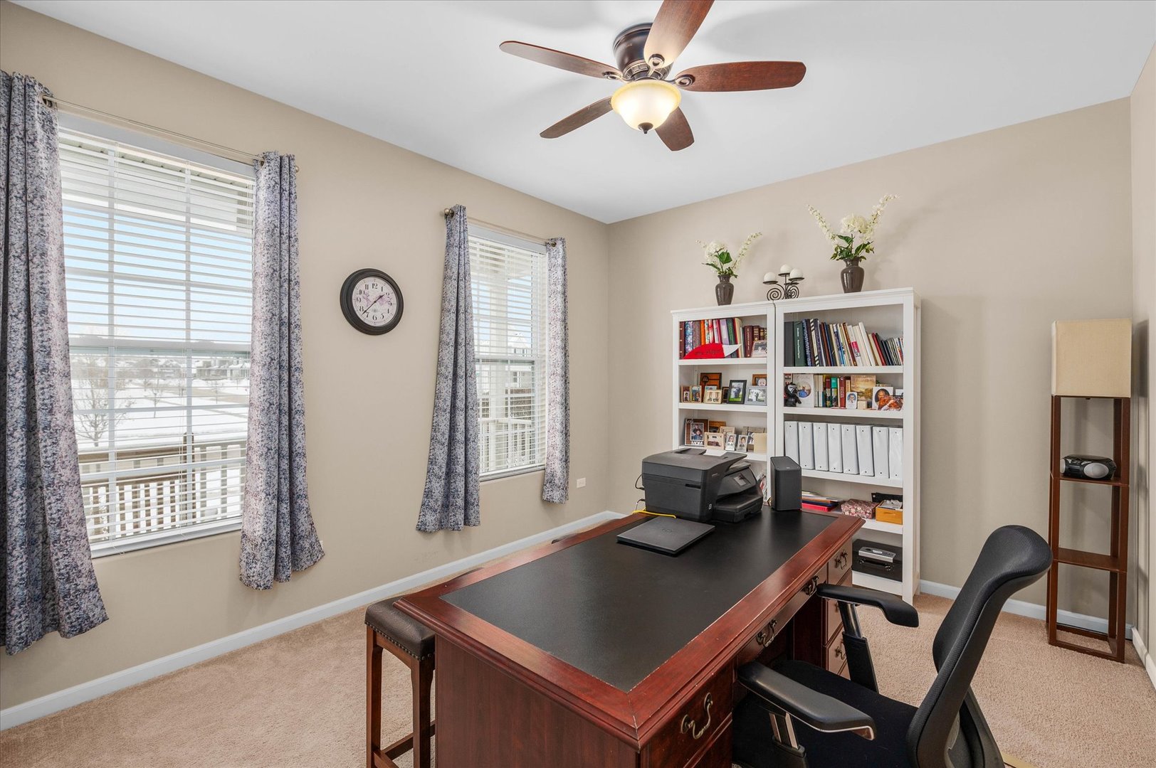 1037 N Carly Circle, Yorkville, IL 60560