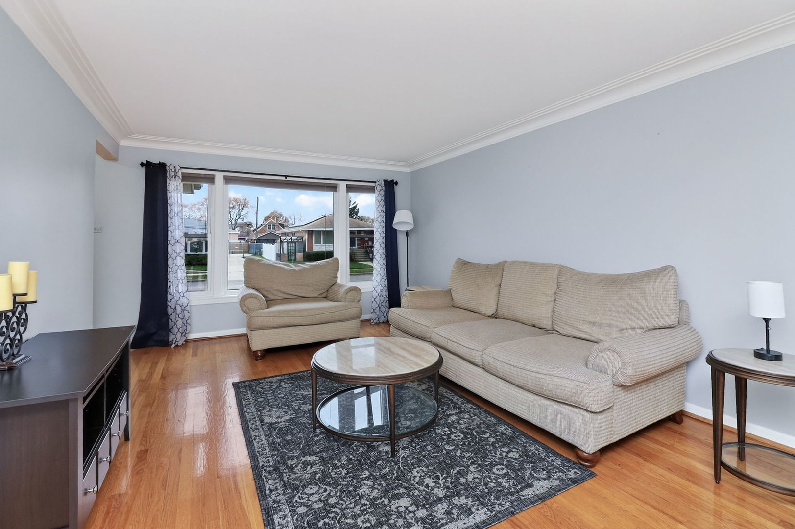 2832 W 100th Place, Evergreen Park, IL 60805