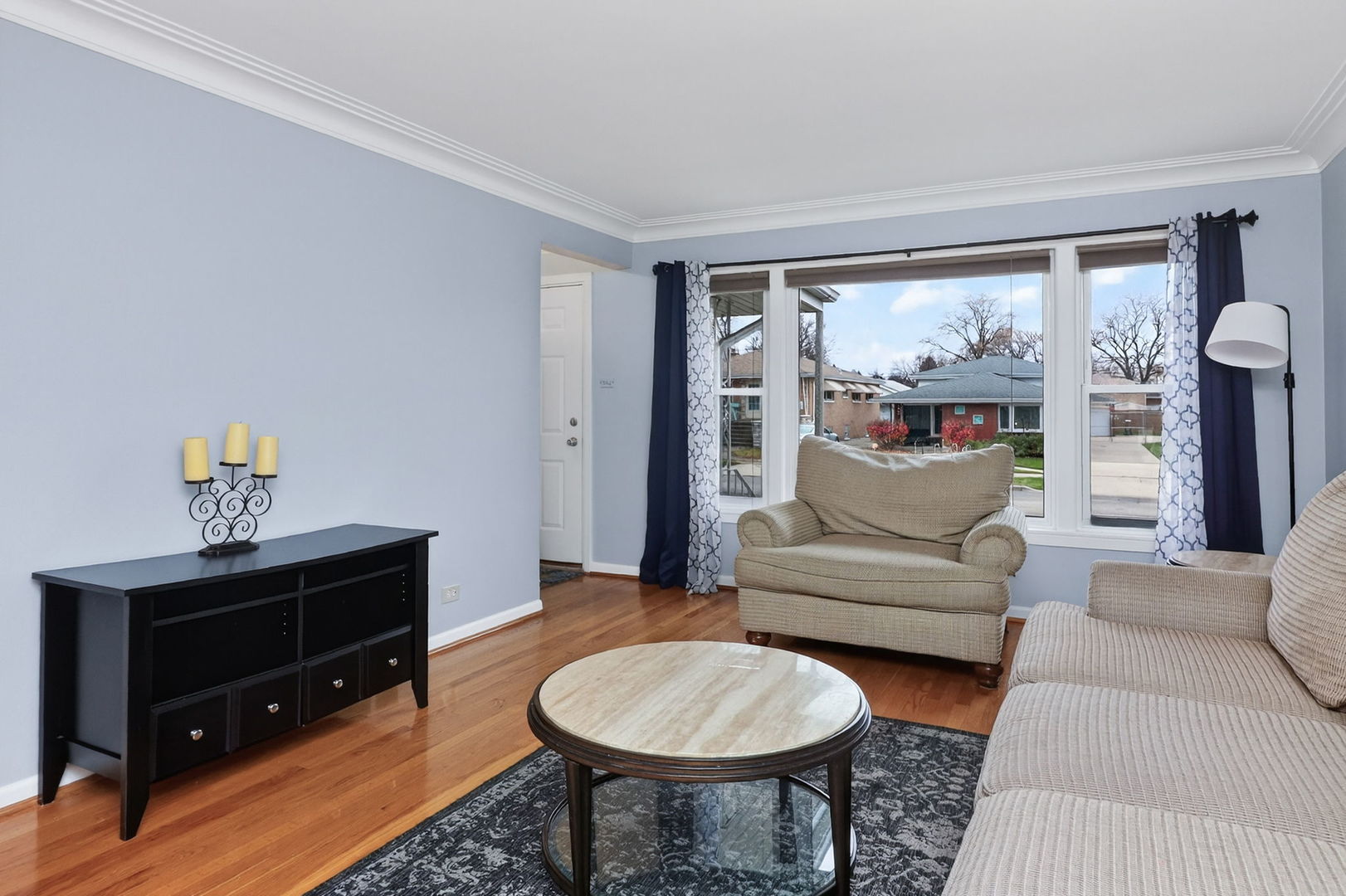 2832 W 100th Place, Evergreen Park, IL 60805