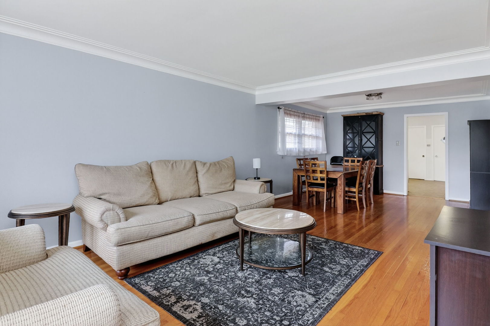 2832 W 100th Place, Evergreen Park, IL 60805