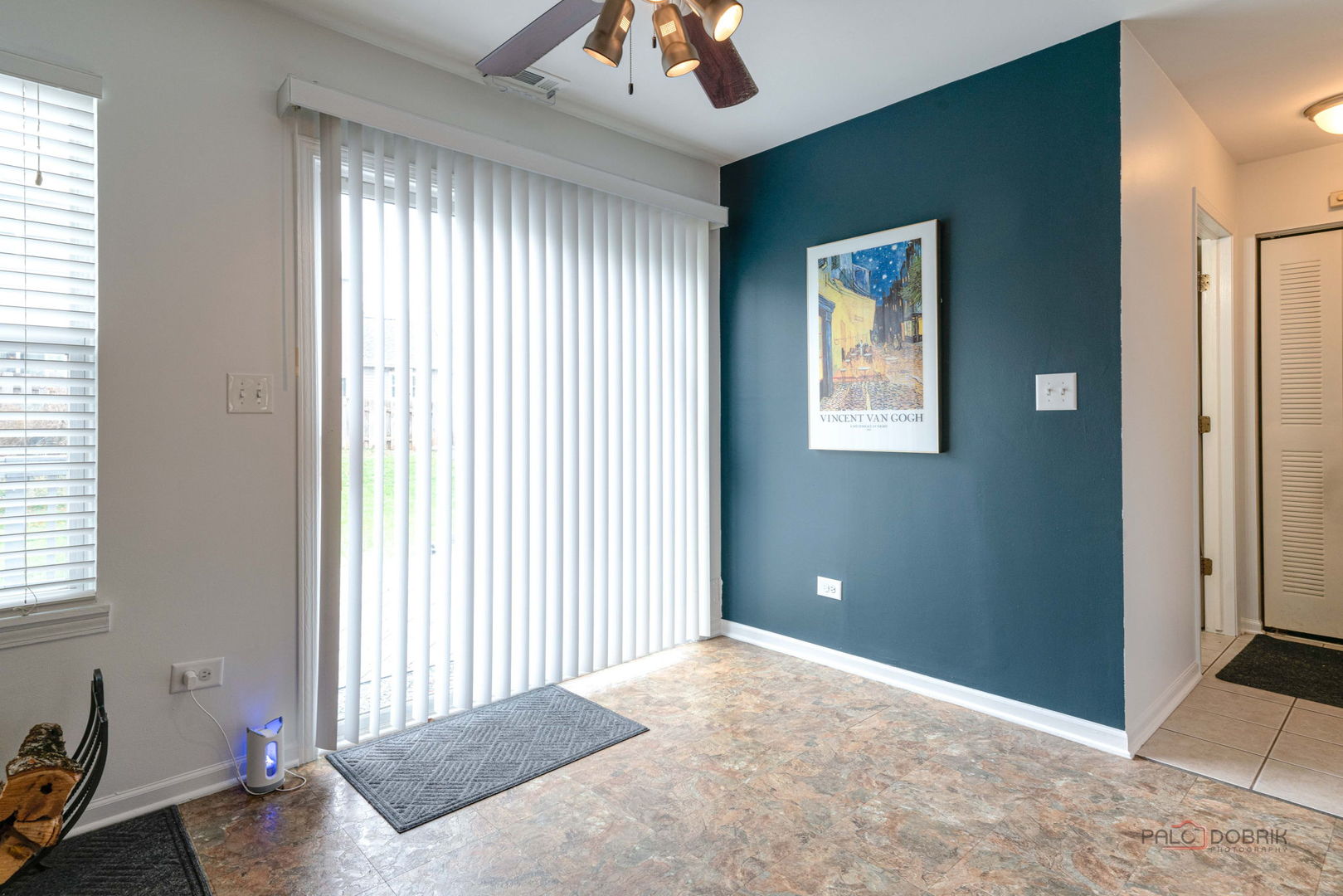 3128 Lynette Lane, Island Lake, IL 60042