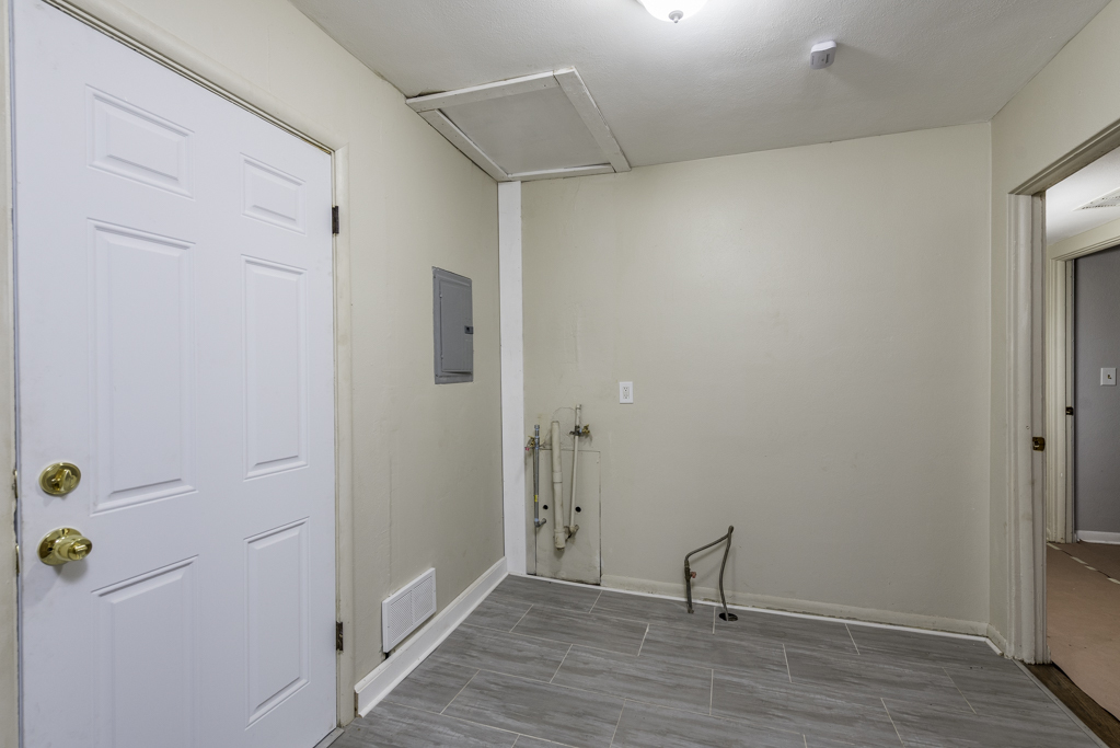 922 Landon Avenue, Winthrop Harbor, IL 60096