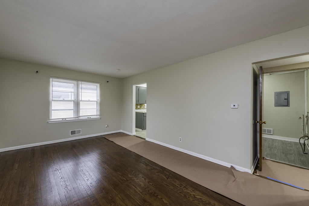 922 Landon Avenue, Winthrop Harbor, IL 60096