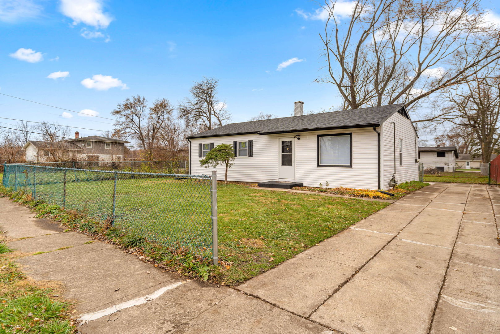 15422 Cherry Lane, Markham, IL 60428