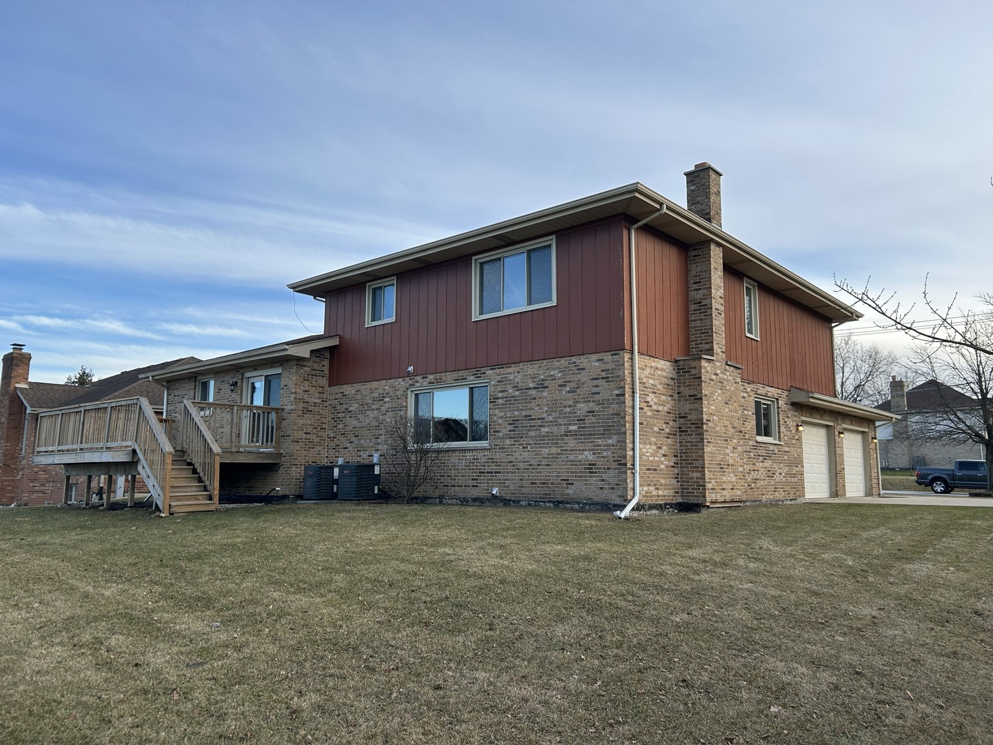 11100 W 167TH Street, Orland Park, IL 60467