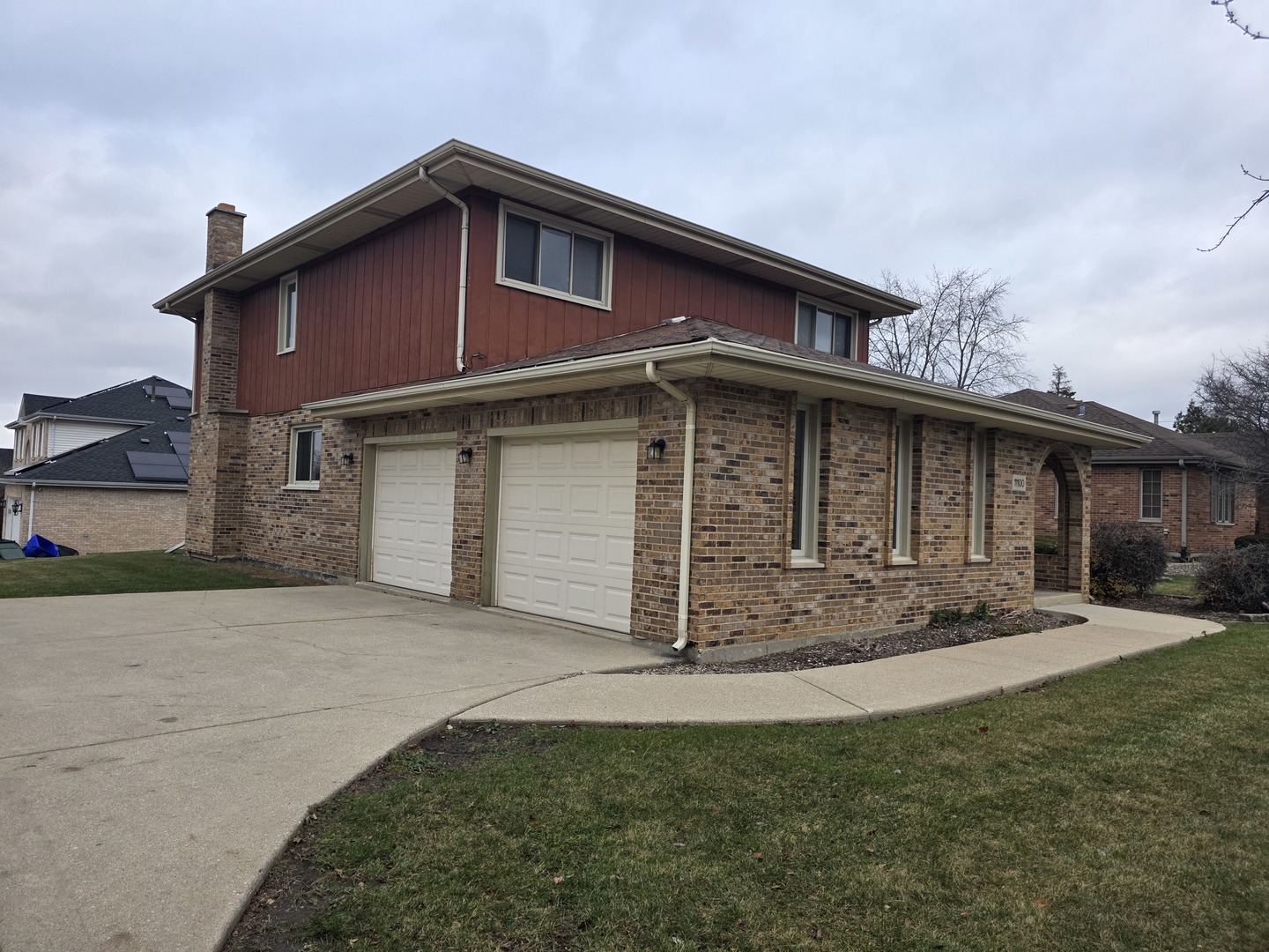 11100 W 167TH Street, Orland Park, IL 60467