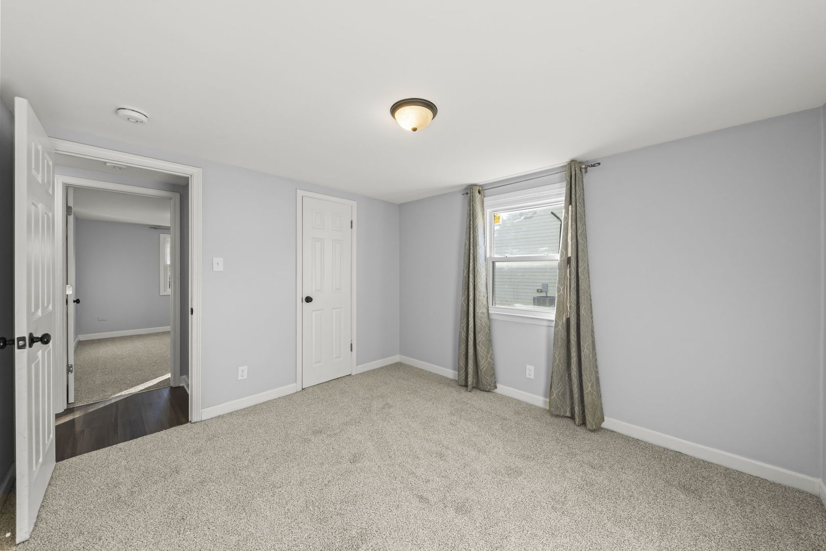 19136 Jacquie Avenue, Romeoville, IL 60446