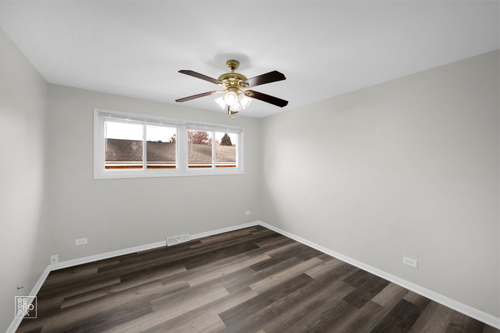 502 E Memorial Road, Bensenville, IL 60106