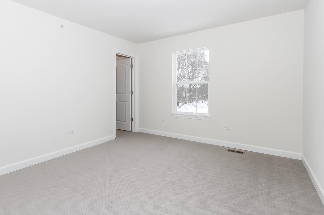 130 39th Street, Downers Grove, IL 60515