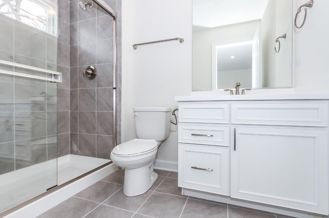 130 39th Street, Downers Grove, IL 60515