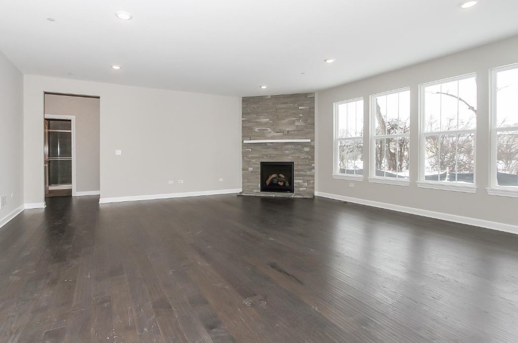 130 39th Street, Downers Grove, IL 60515