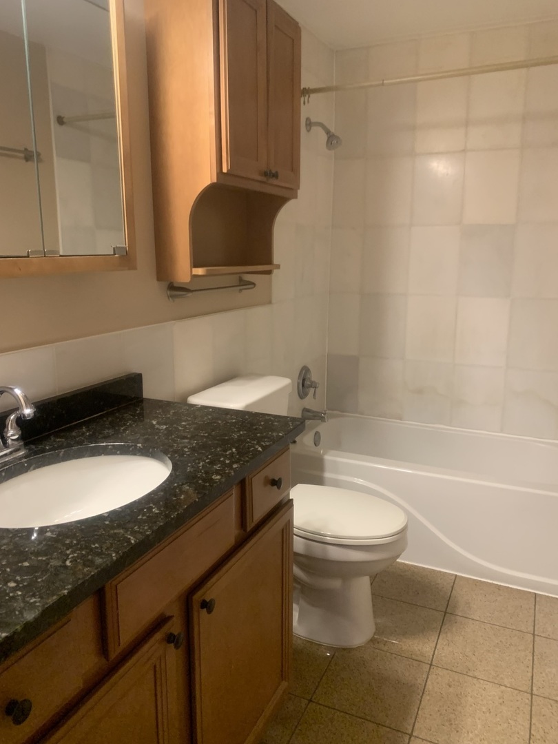 4424 Arbor Circle #3, Downers Grove, IL 60515