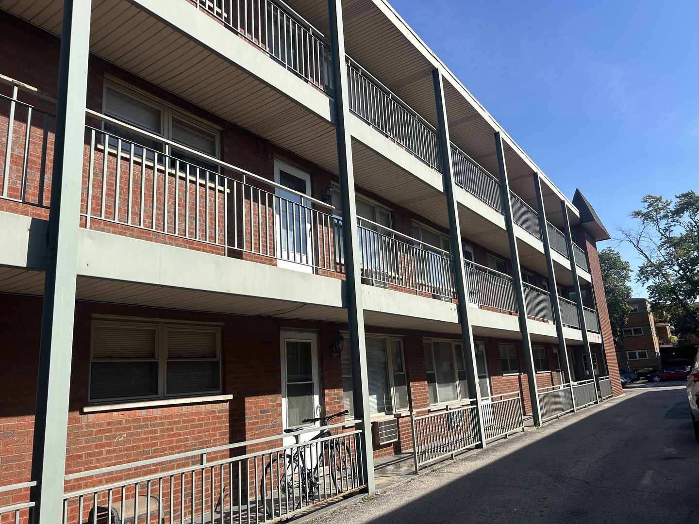 4342 N Kedvale Avenue #2A, Chicago, IL 60641